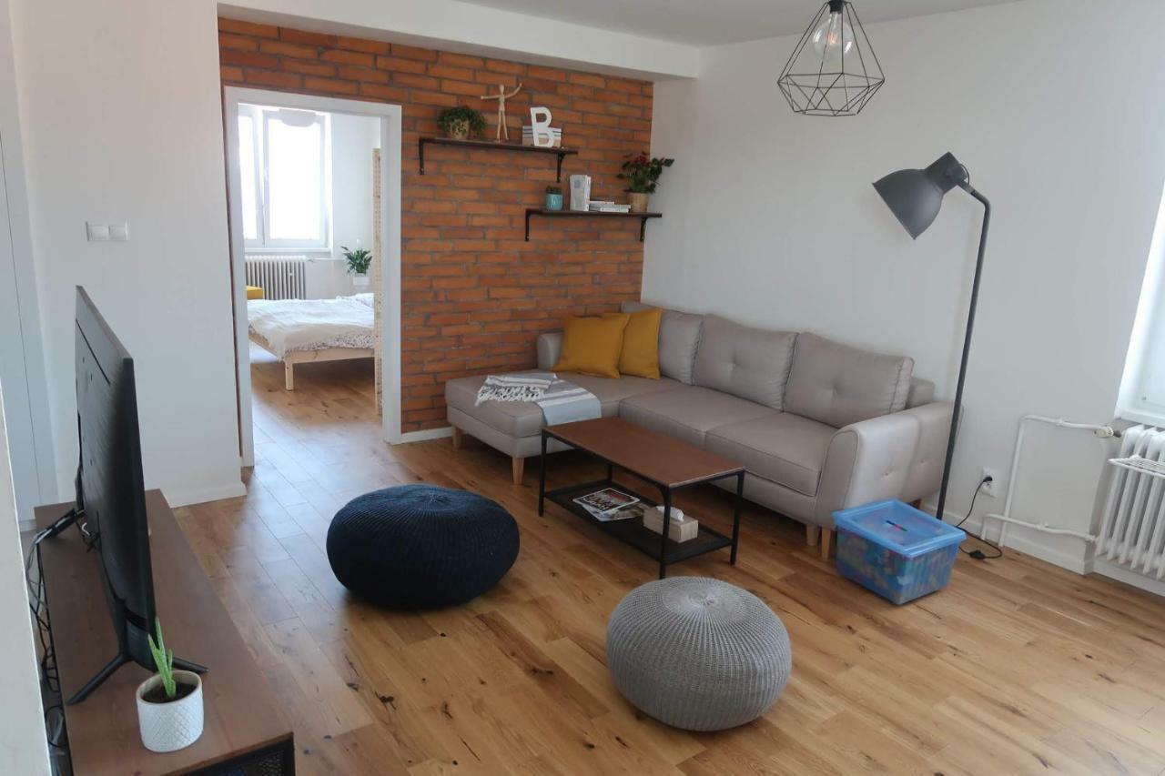 Hniezdo V Raji 1 - Luxurious Apartment 3 Min Walk To City Center Spišská Nová Ves Kültér fotó