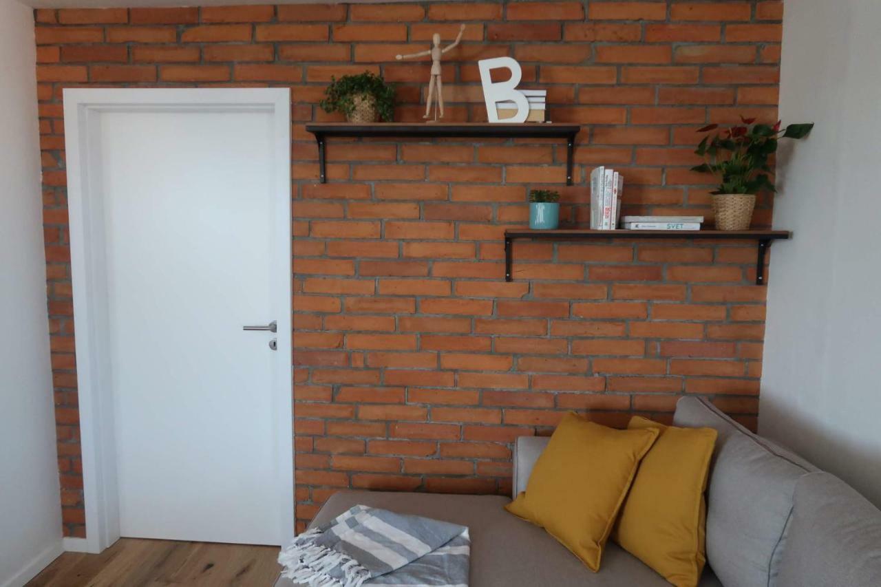 Hniezdo V Raji 1 - Luxurious Apartment 3 Min Walk To City Center Spišská Nová Ves Kültér fotó